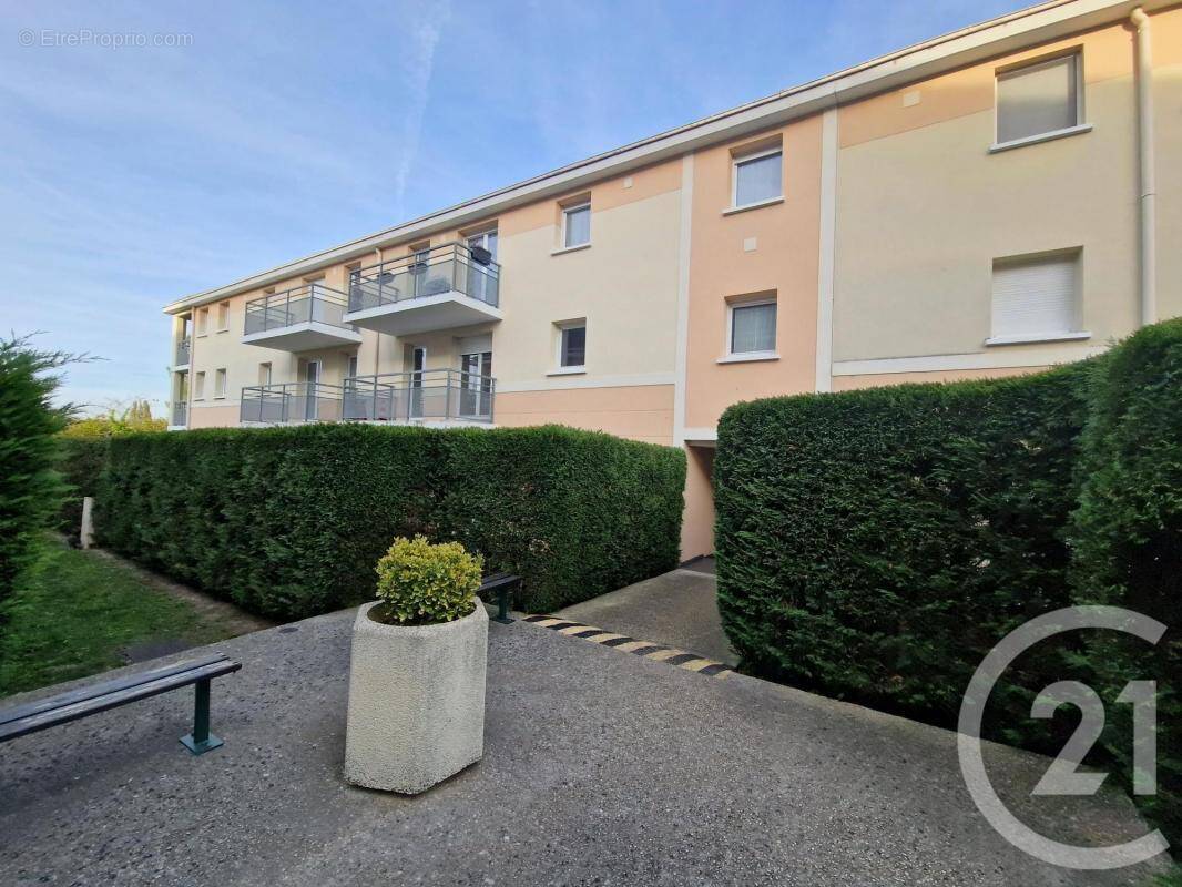 Appartement à PONT-SAINTE-MAXENCE