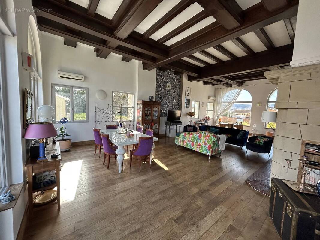 Appartement à CORCELLES-EN-BEAUJOLAIS