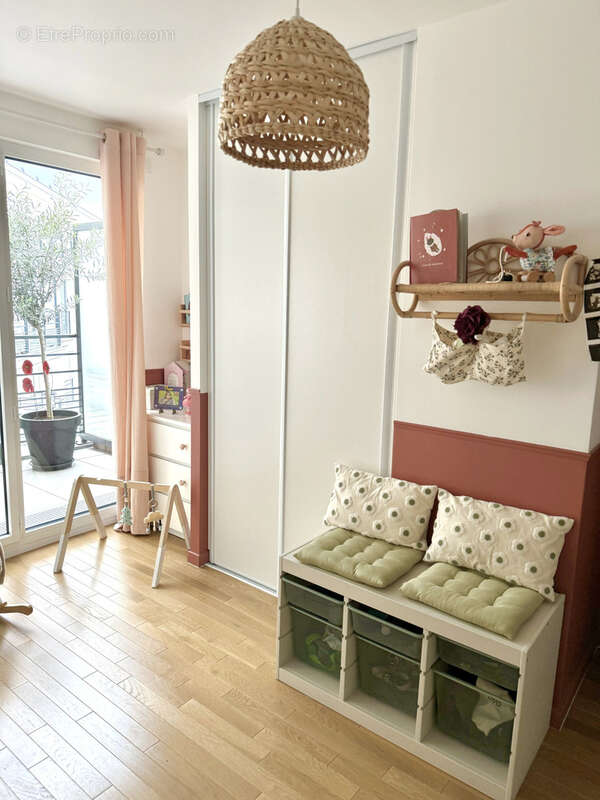 Appartement à SAINT-MAUR-DES-FOSSES