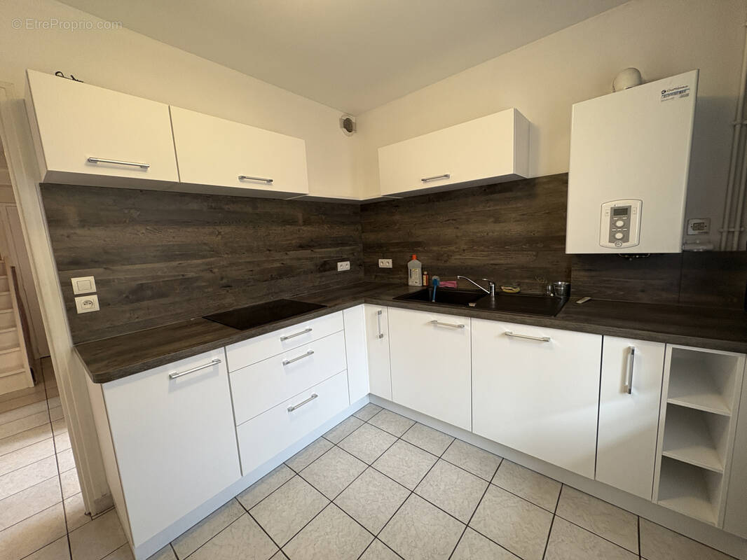 Appartement à SAINTE-SAVINE