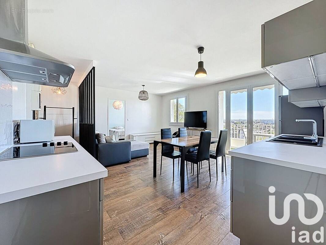 Photo 1 - Appartement à BORDEAUX