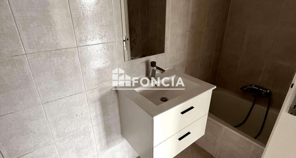 Appartement à SAINT-JULIEN-EN-GENEVOIS
