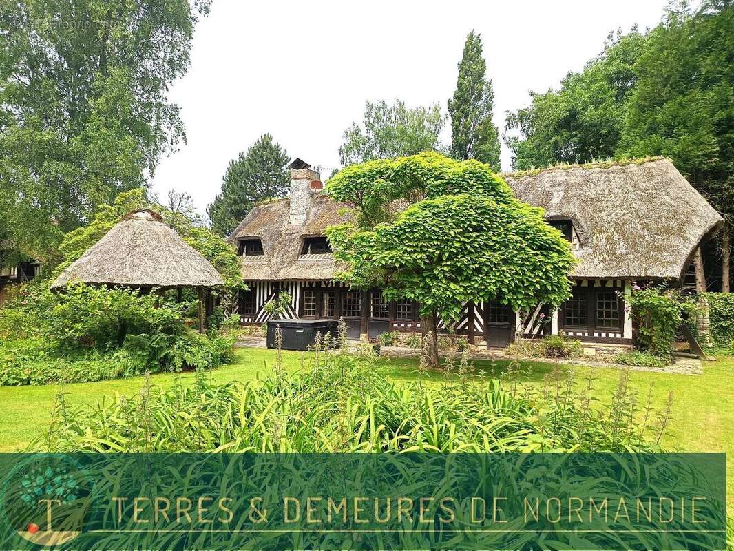 Maison à PONT-L&#039;EVEQUE