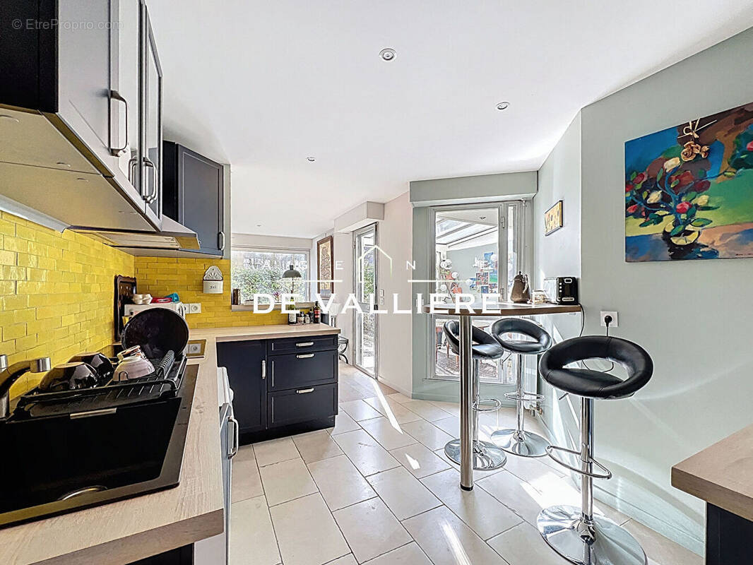 Appartement à NANTERRE