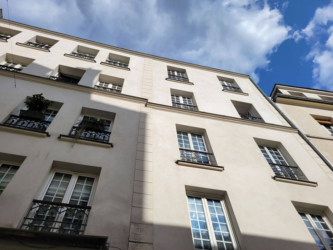 Appartement à PARIS-5E