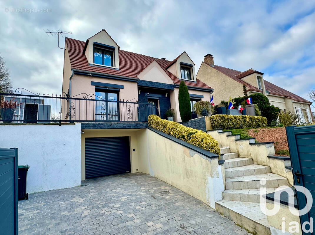 Photo 1 - Maison à CLERMONT