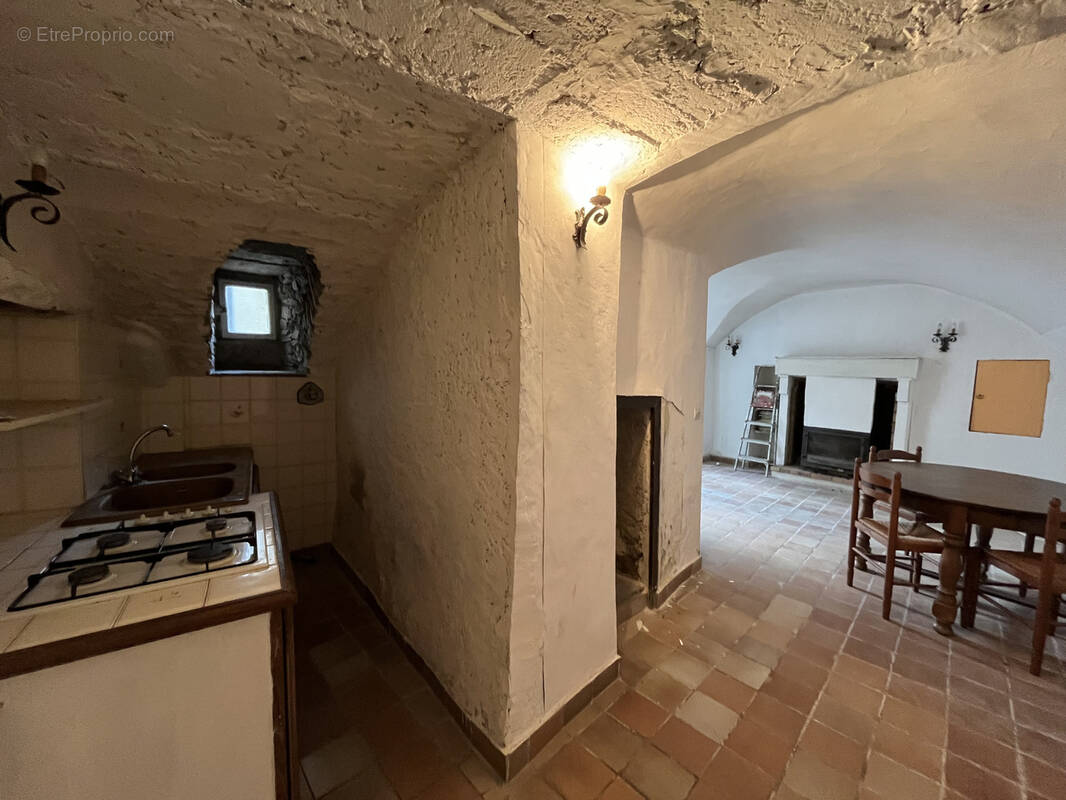 Maison à SUMENE