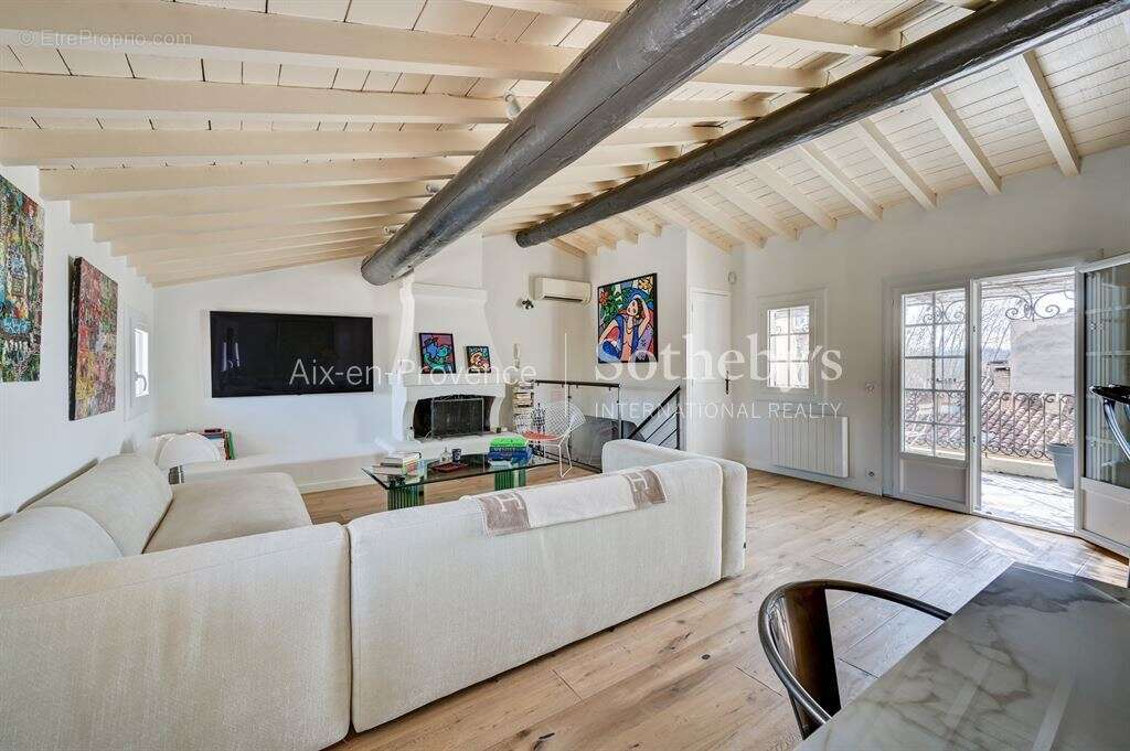 Appartement à AIX-EN-PROVENCE
