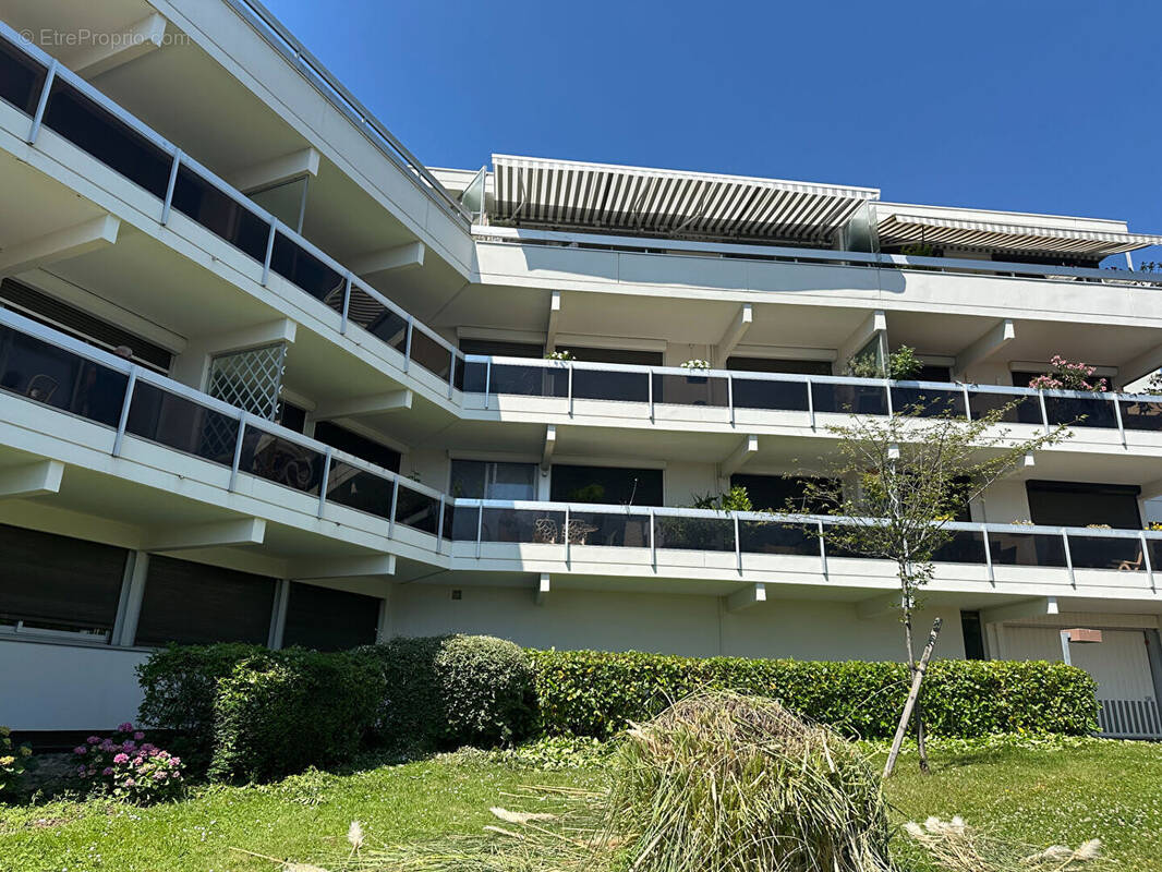 Appartement à CHAMALIERES