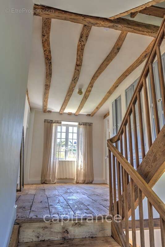 Maison à SALIGNAC-EYVIGUES