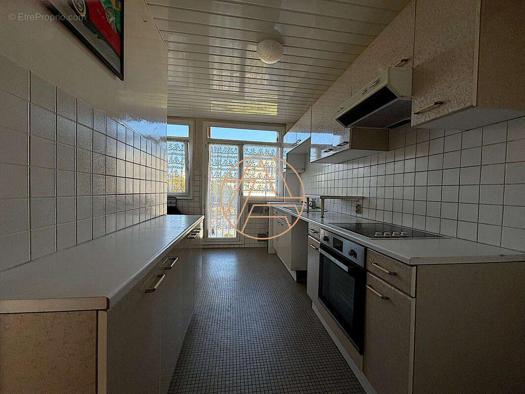 Appartement à SAINT-MAUR-DES-FOSSES