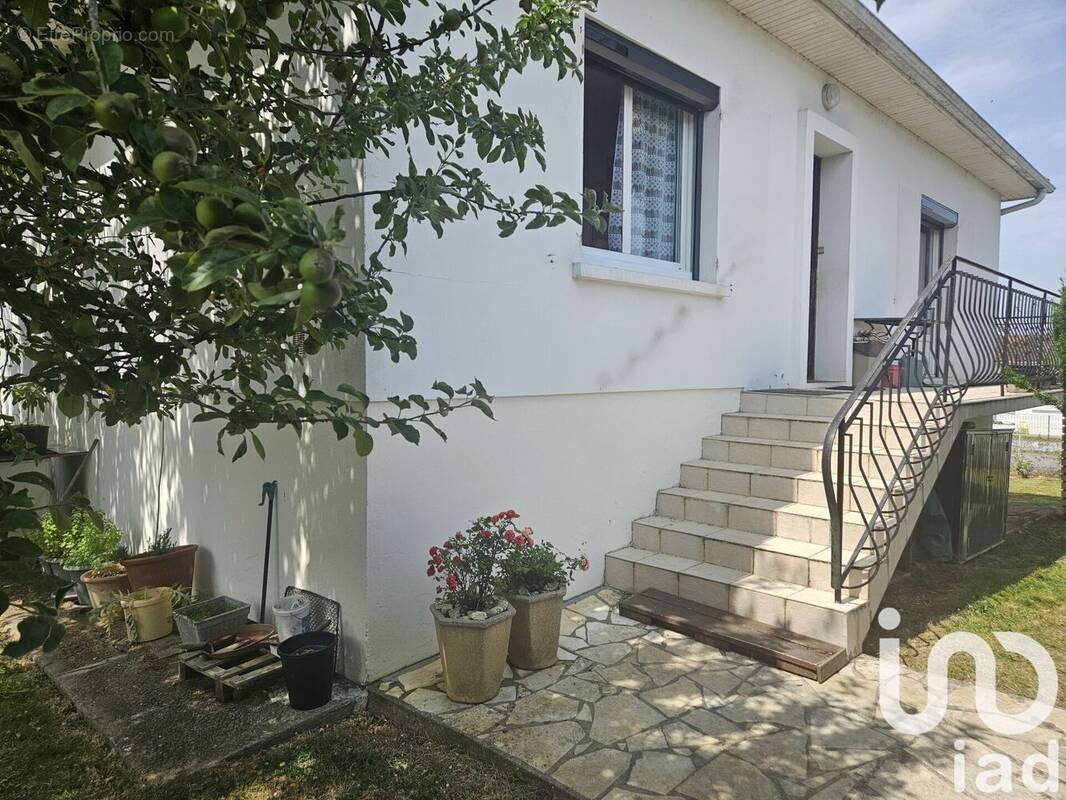 Photo 1 - Maison à PONS