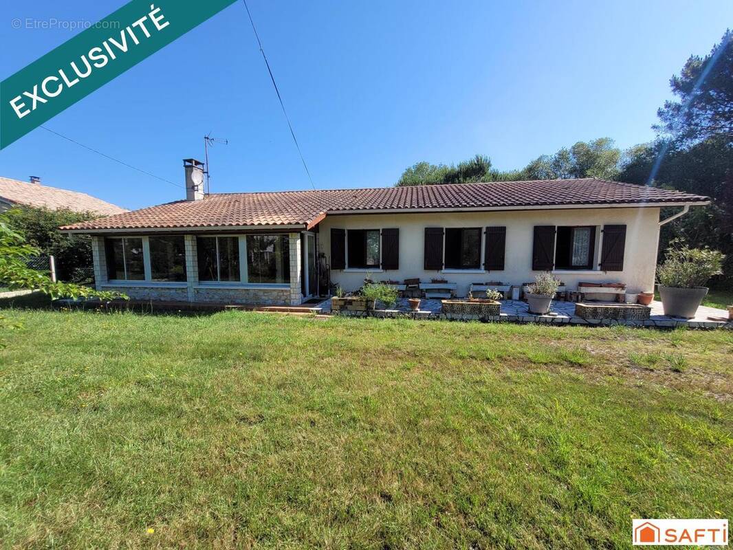 Photo 1 - Maison à VENDAYS-MONTALIVET