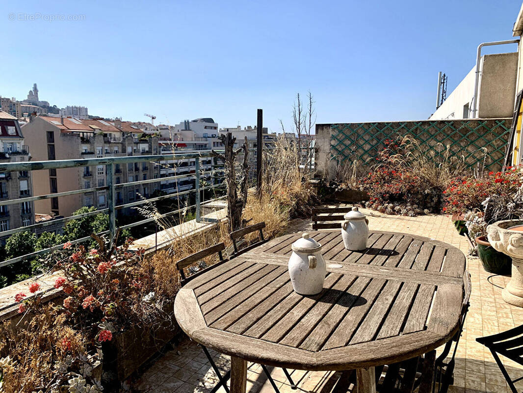 Appartement à MARSEILLE-8E