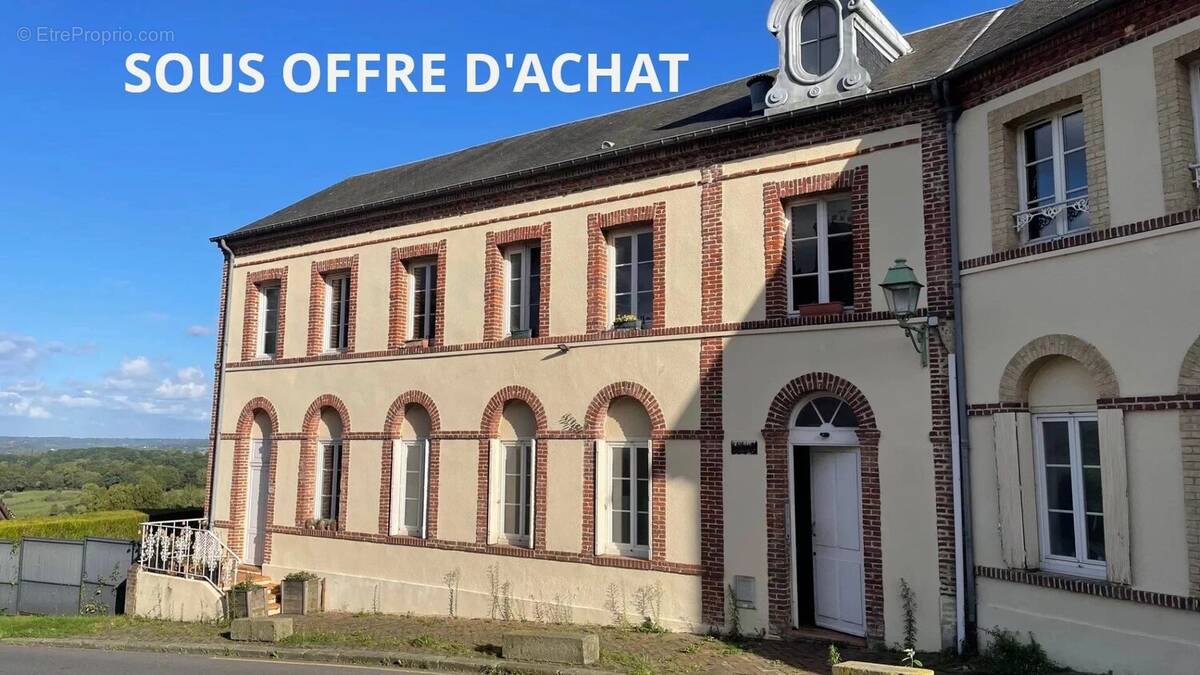Appartement à PONT-L&#039;EVEQUE