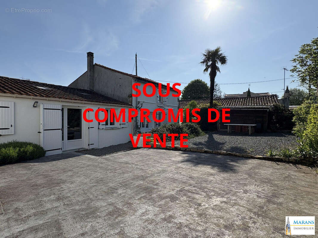 Maison à L&#039;ILE-D&#039;ELLE
