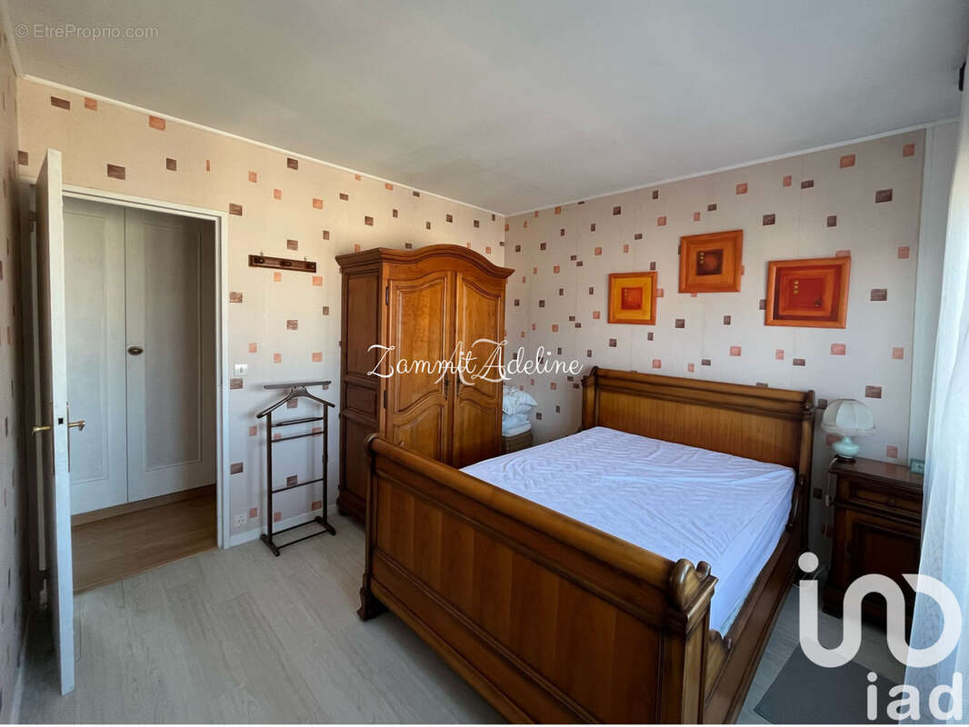 Photo 6 - Appartement à LE BLANC-MESNIL