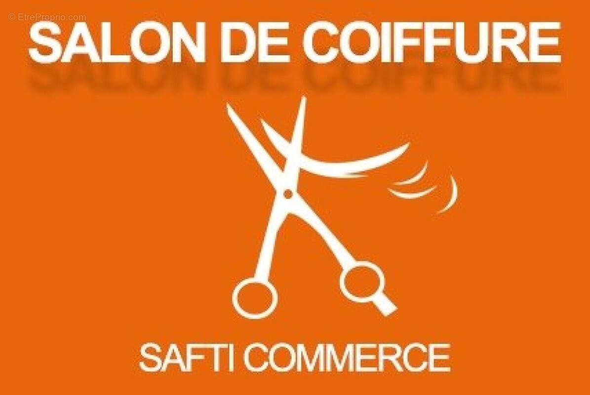 Photo 1 - Commerce à NIORT