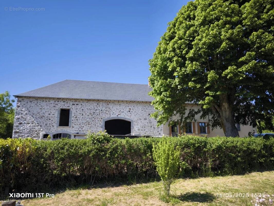 Maison à CUSSY-EN-MORVAN
