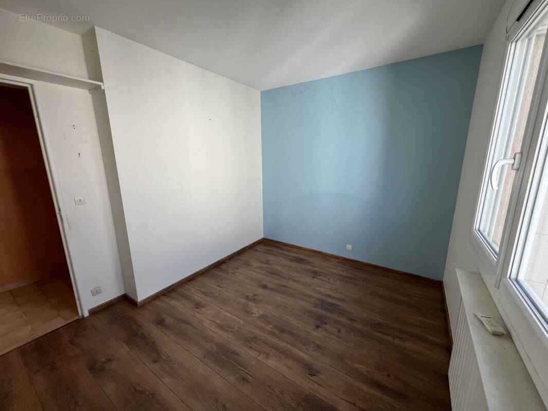 Appartement à MAISONS-ALFORT