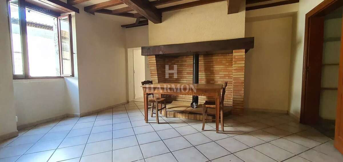Maison à HAGETMAU