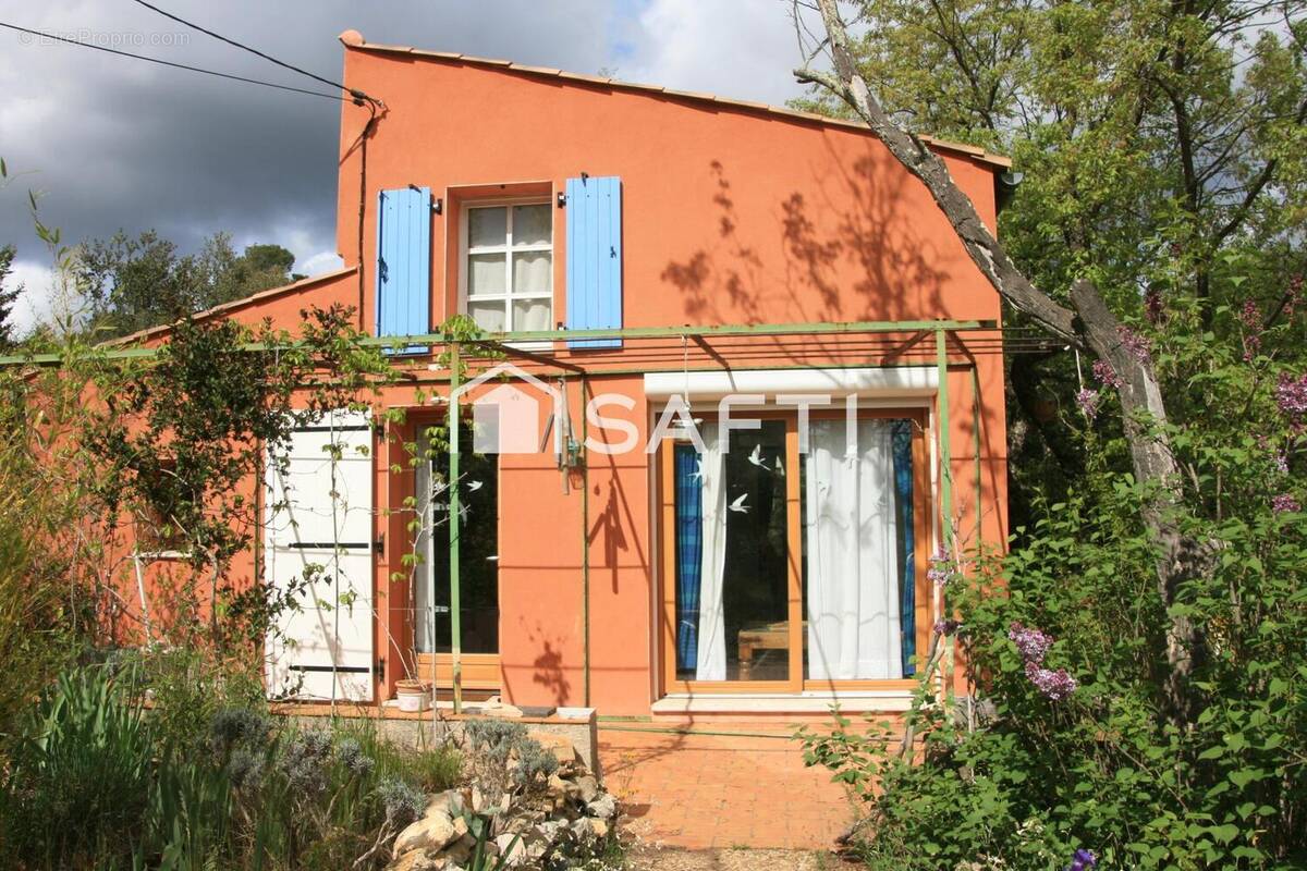 Photo 1 - Autre à BARJOLS