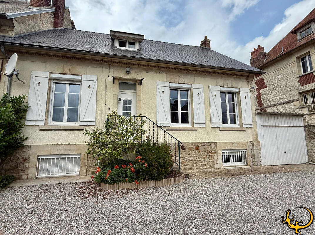 Maison à VILLERS-COTTERETS
