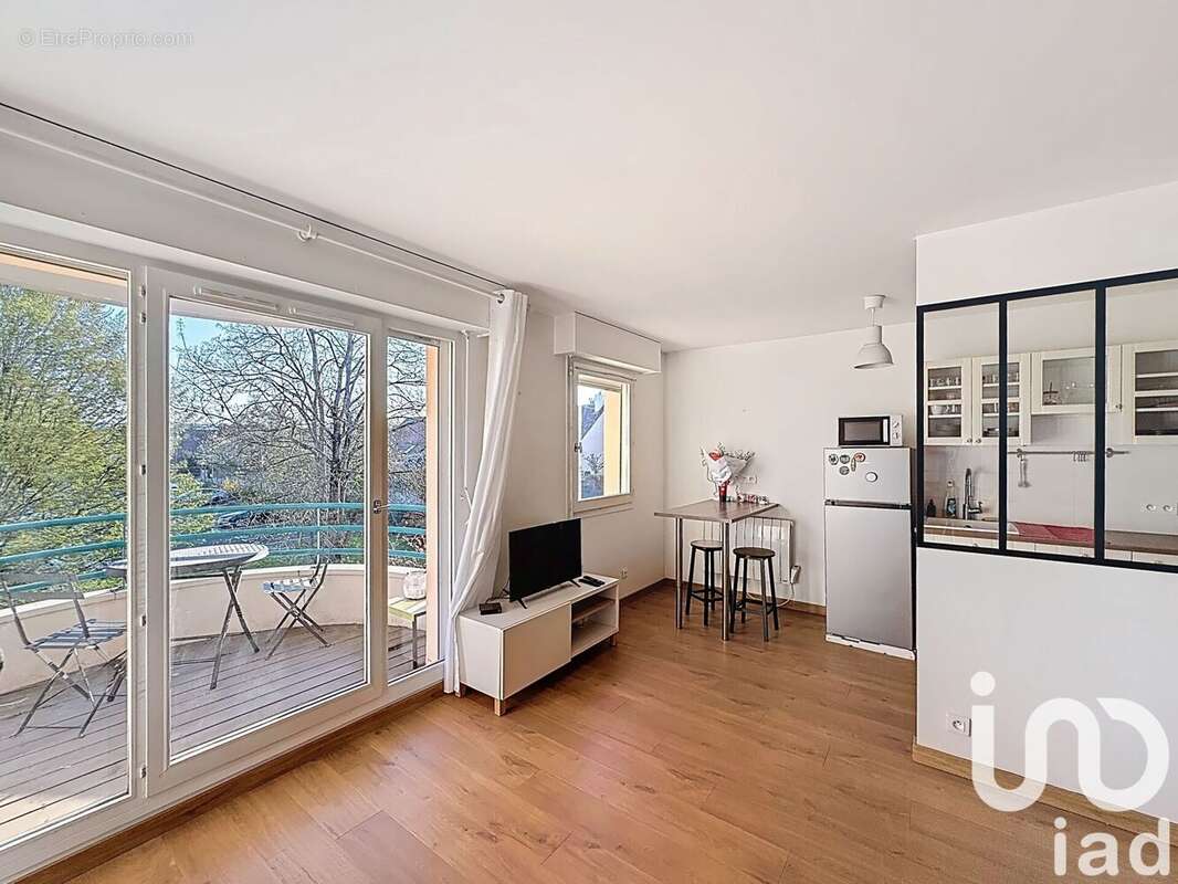 Photo 2 - Appartement à BEAUCHAMP