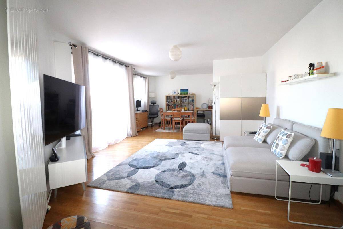 Appartement à JUVISY-SUR-ORGE