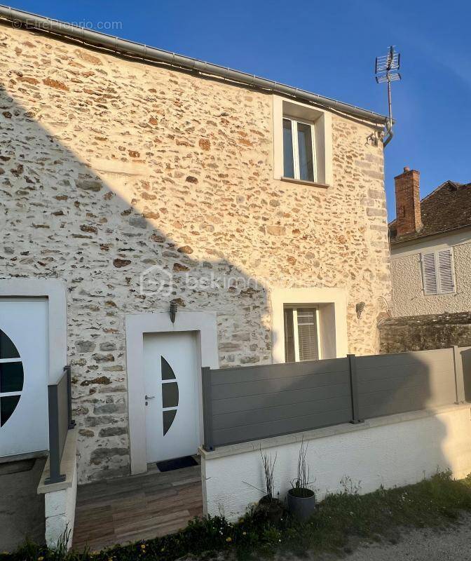 Appartement à MORMANT