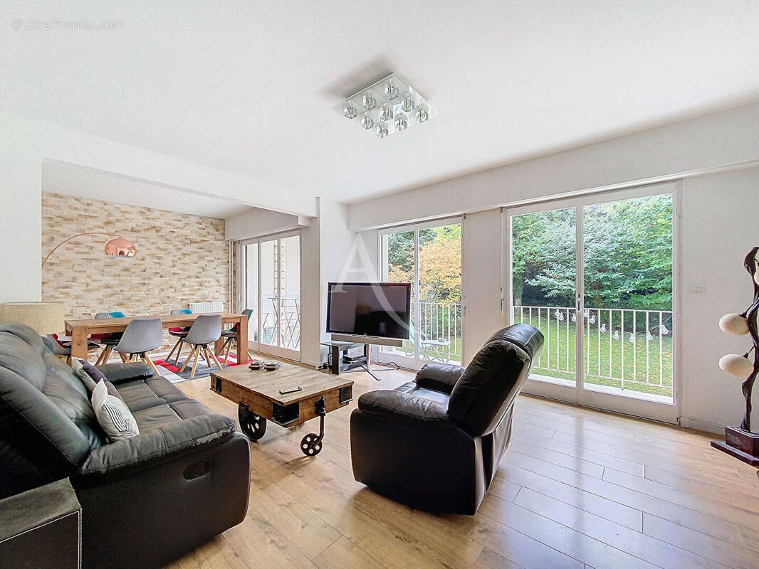 Appartement à CHAMBOURCY
