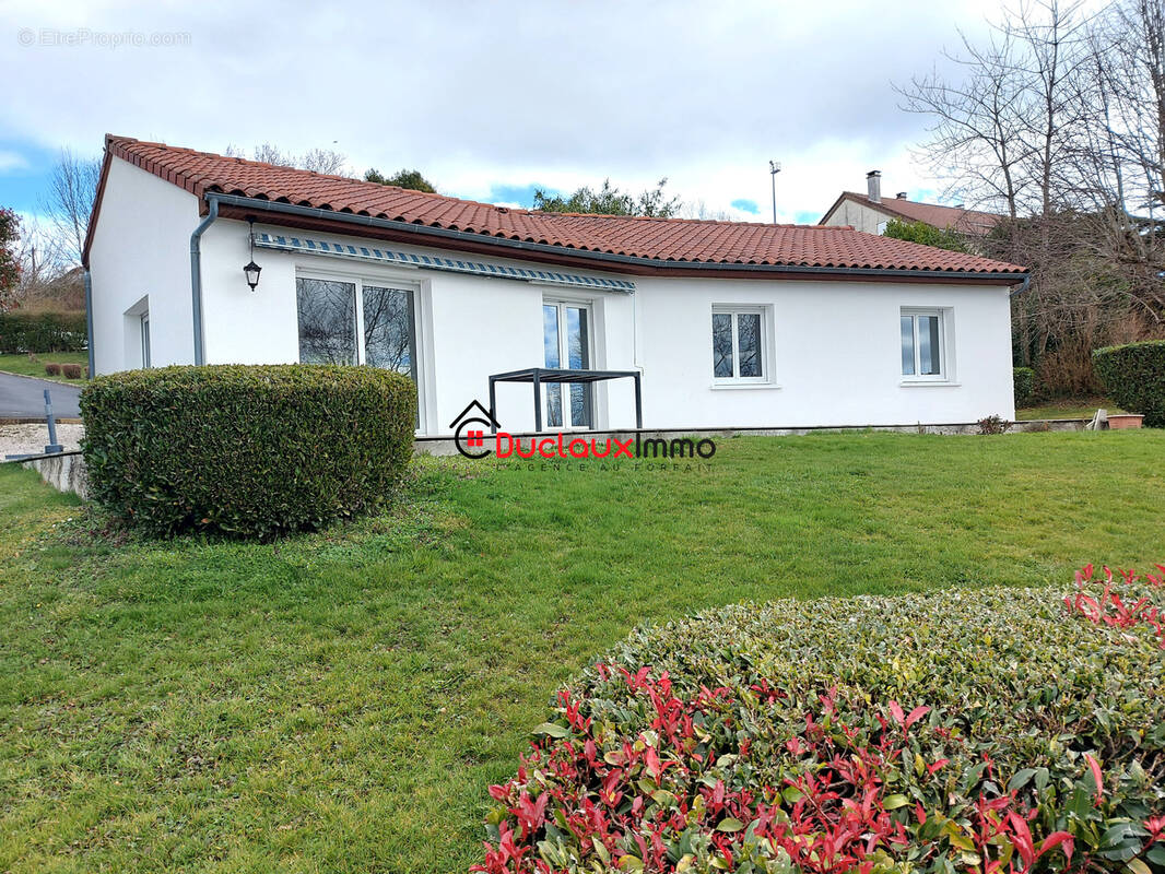 Maison à AURILLAC