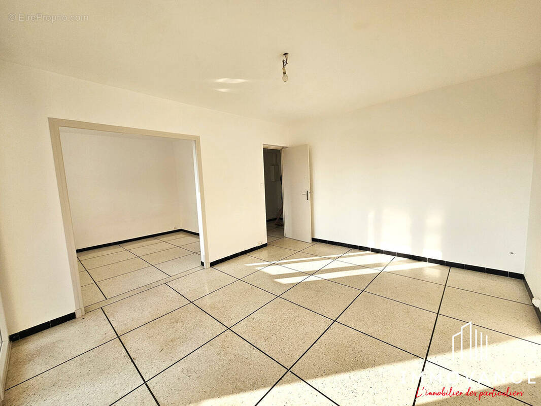 Appartement à CASTELNAU-LE-LEZ