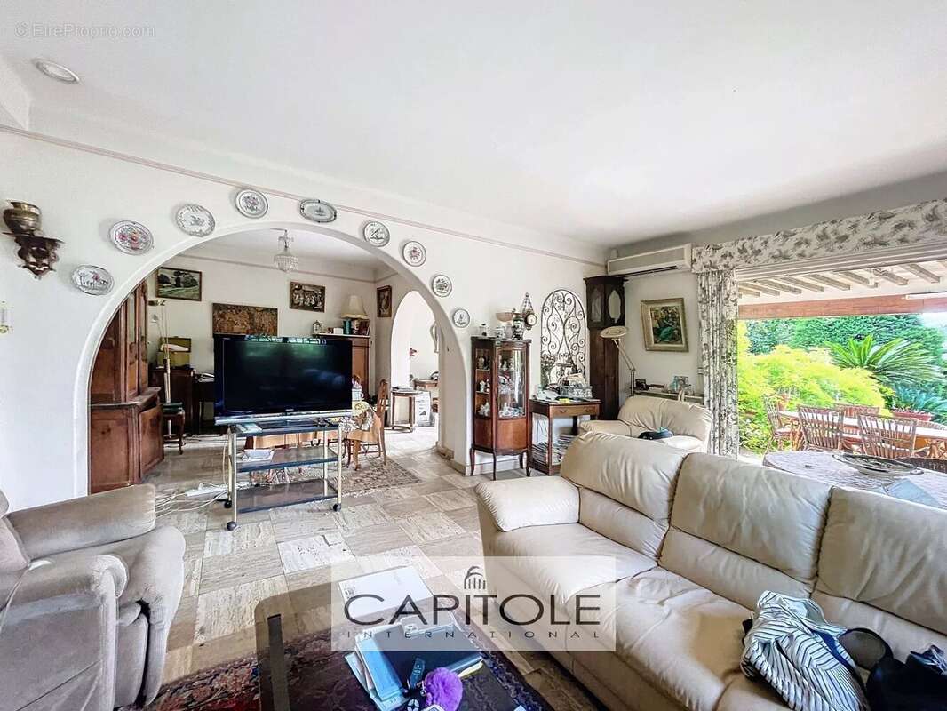 Maison à ANTIBES