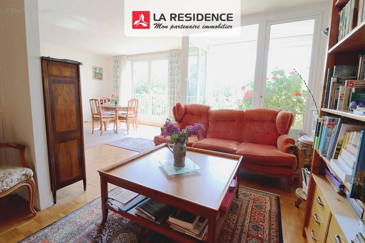 Appartement à VERSAILLES