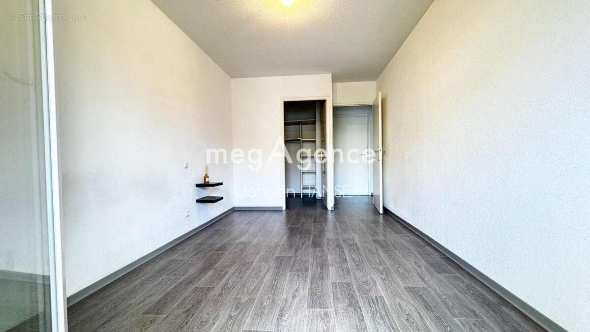 Appartement à PUGET-SUR-ARGENS
