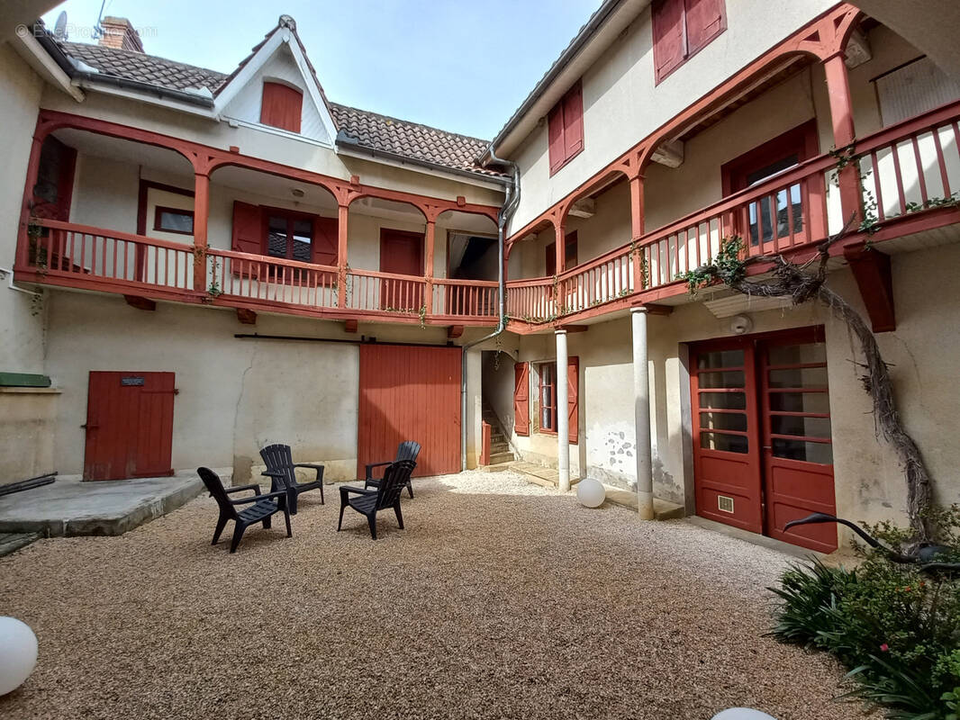 Maison à MIELAN