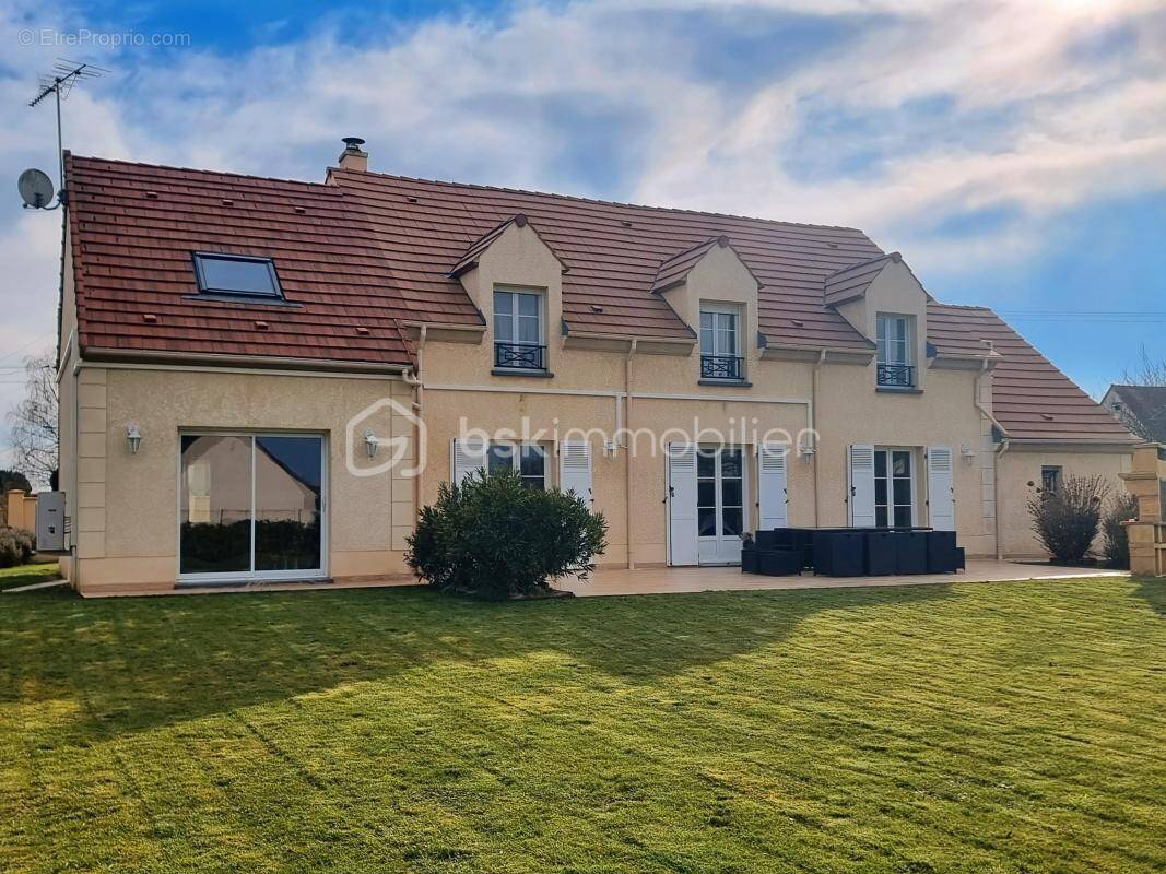 Maison à NANGIS