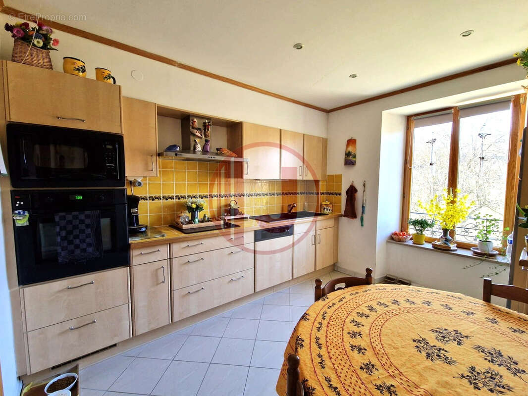 Appartement à DUNG
