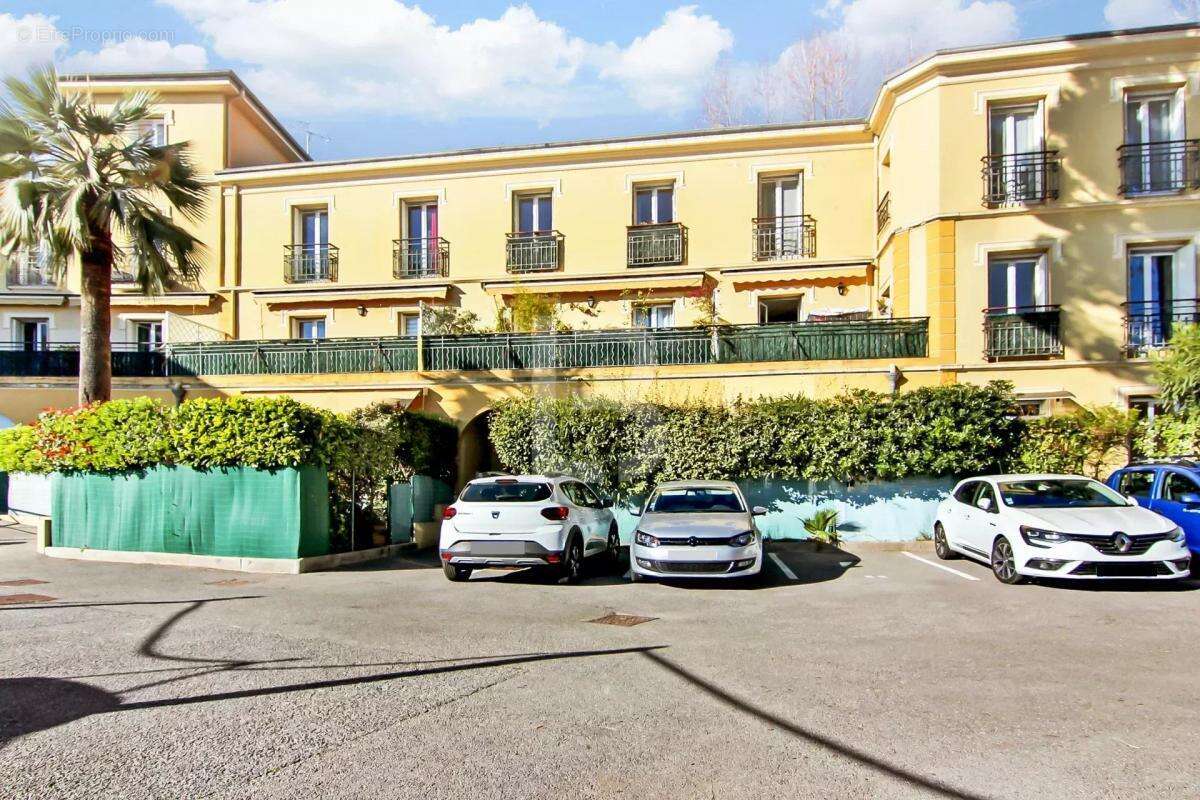 Appartement à GRASSE