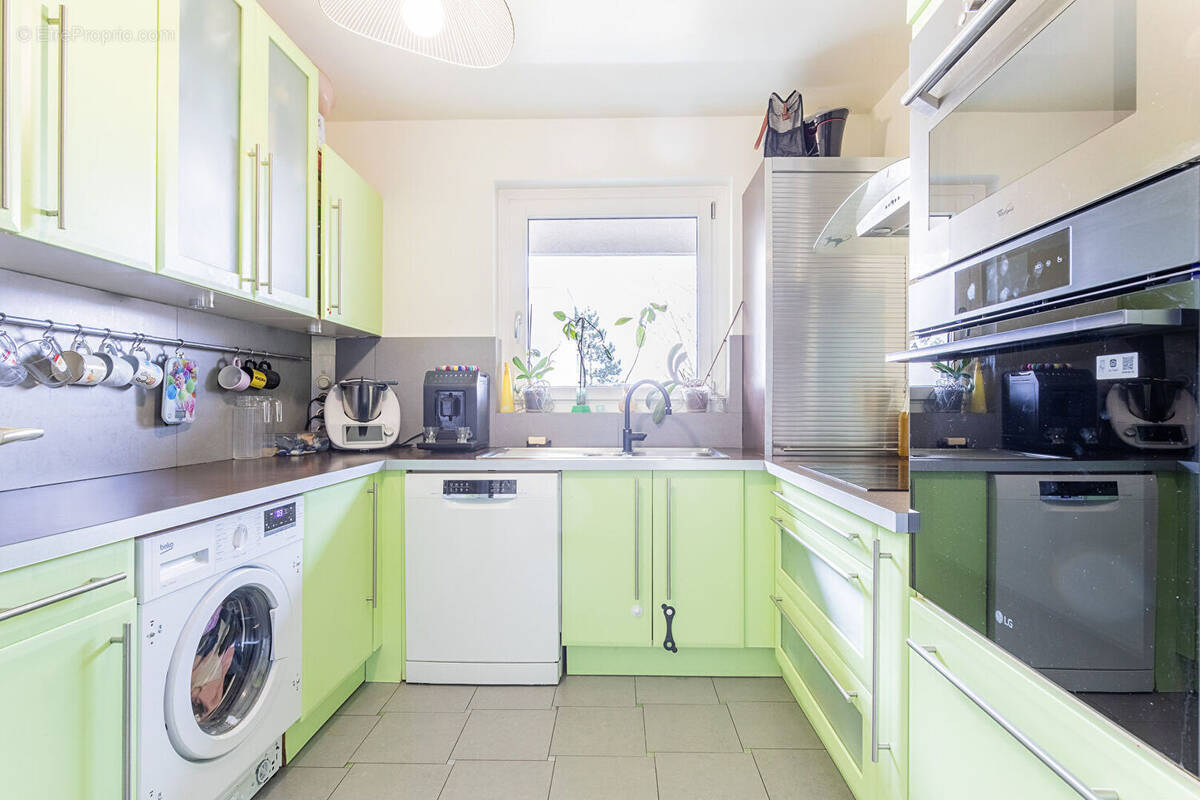 Appartement à VERRIERES-LE-BUISSON