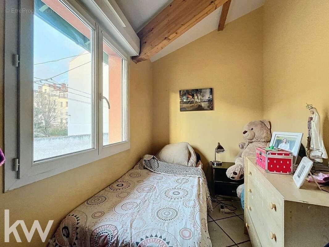 Appartement à LYON-9E