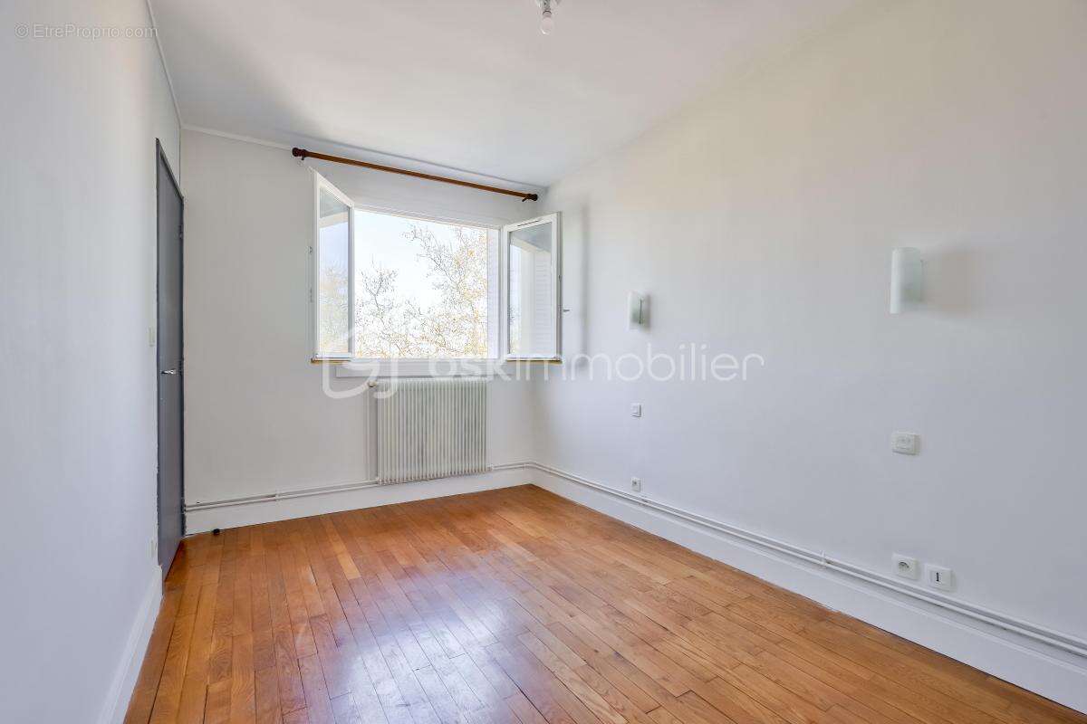 Appartement à LYON-8E