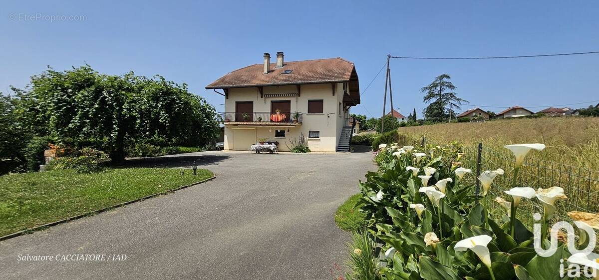 Photo 1 - Maison à CHINDRIEUX