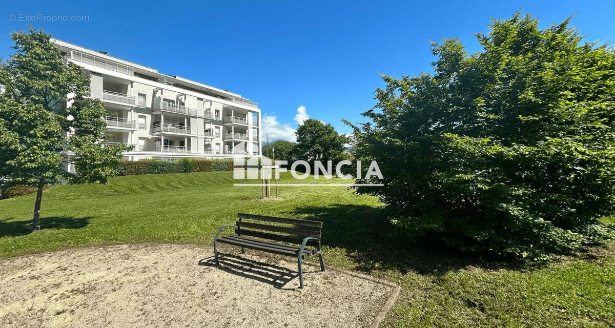 Appartement à DOMENE
