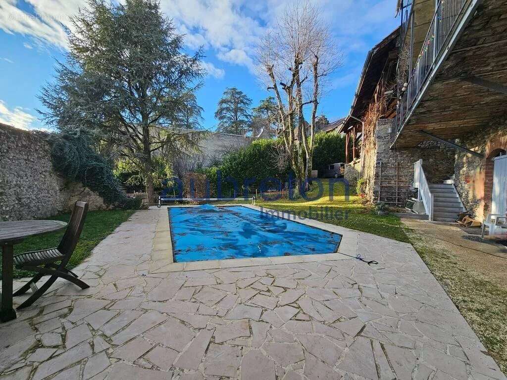 Maison à RIVES