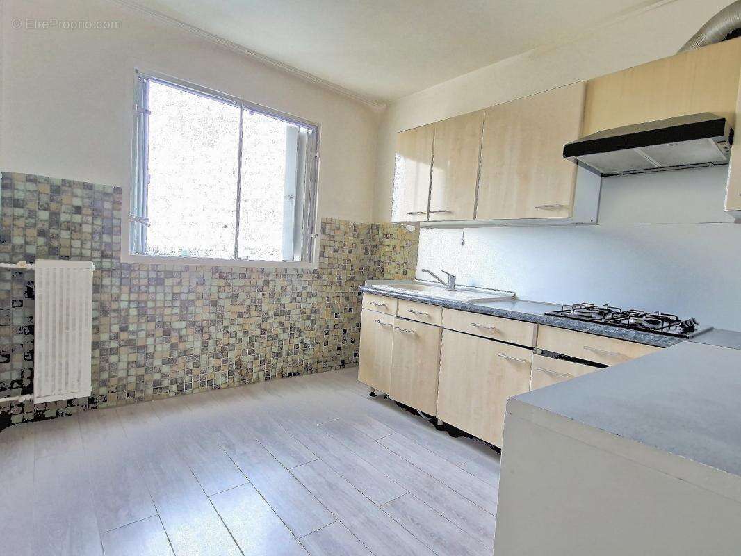 Appartement à VAULX-EN-VELIN