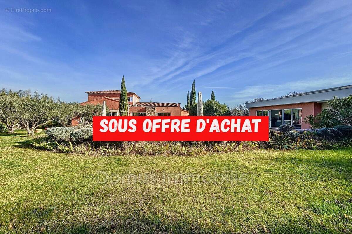Maison à CHATEAUNEUF-DE-GADAGNE