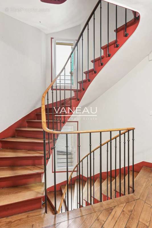 Appartement à PARIS-19E