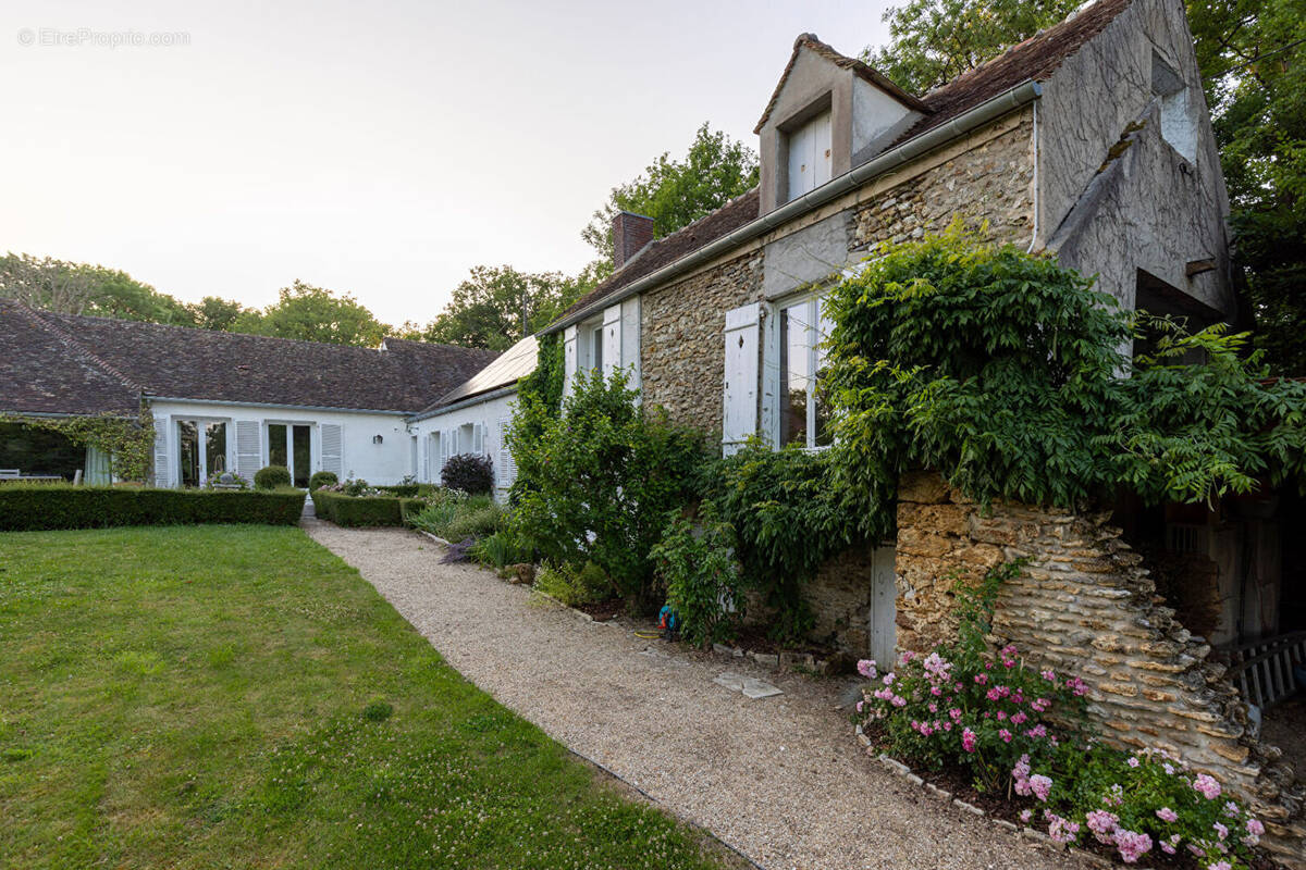 Maison à MONTFORT-L&#039;AMAURY